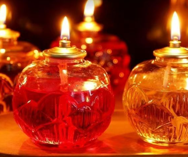 Buddhist Liquid Candle